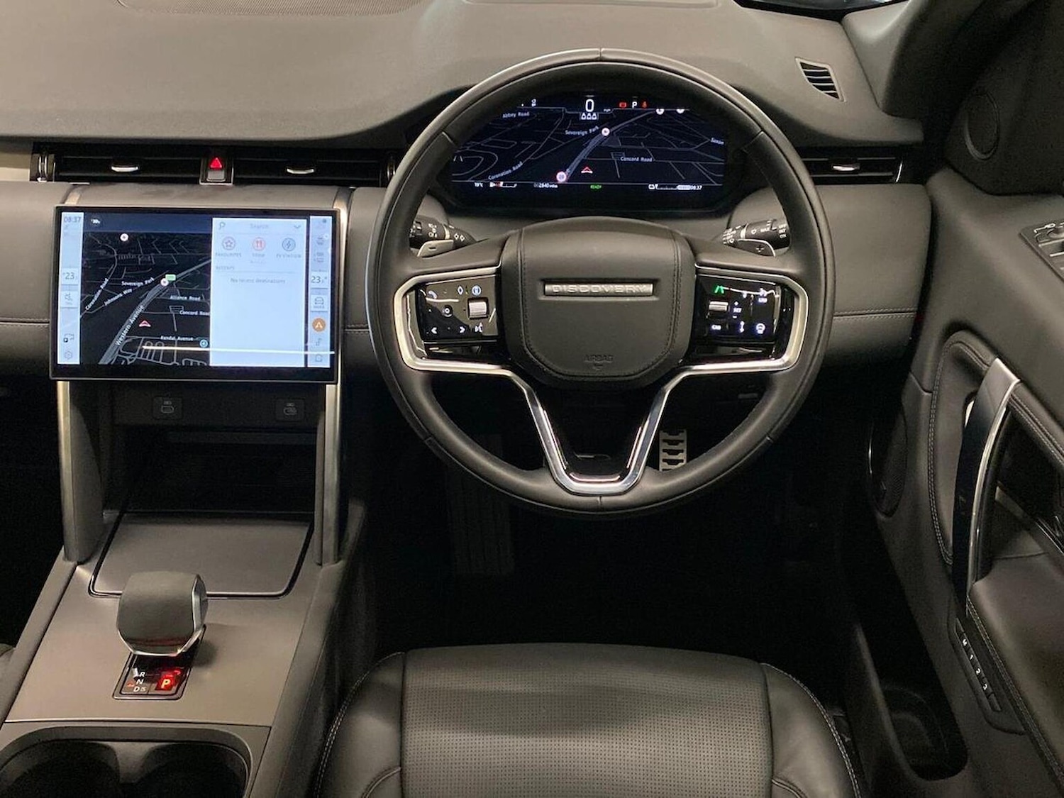 Used Land Rover Discovery Sport 2025 for sale - 76369137: Photo 15