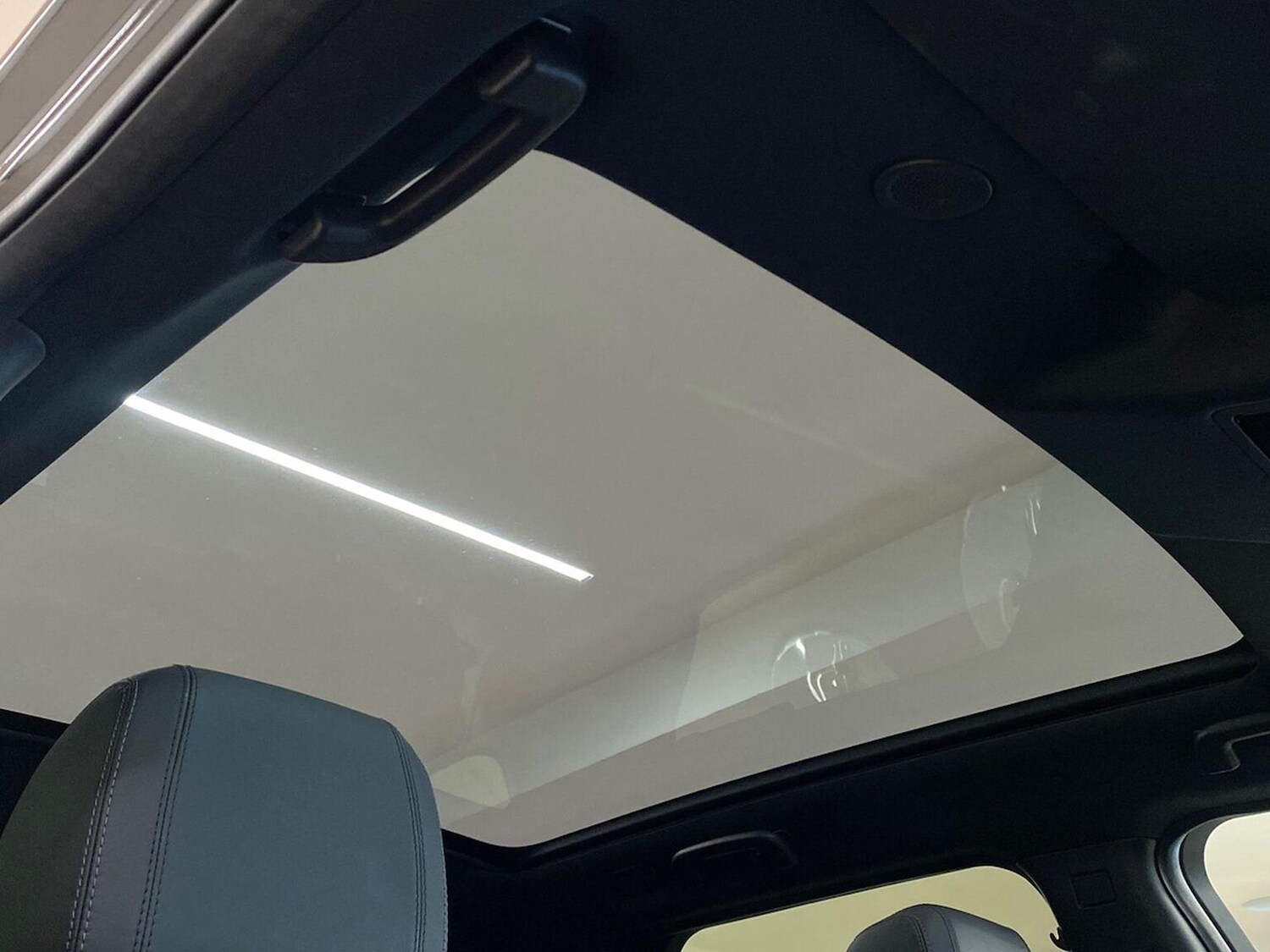 Used Land Rover Discovery Sport 2025 for sale - 76369137: Photo 21