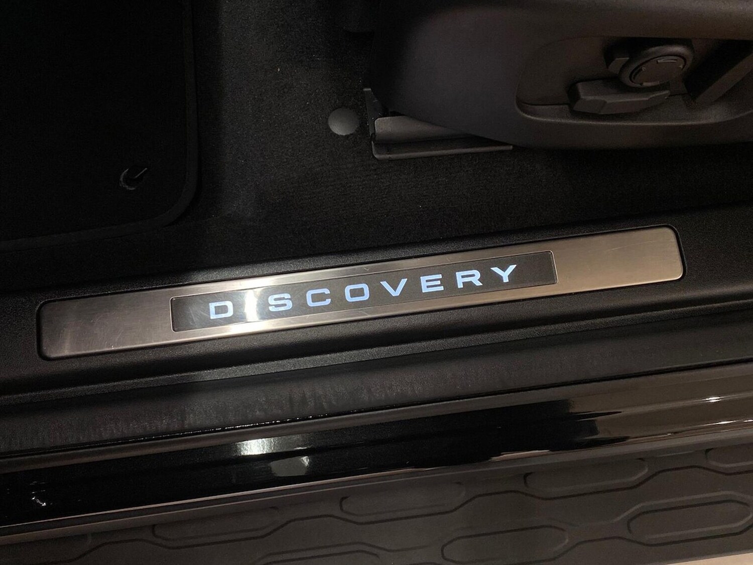 Used Land Rover Discovery Sport 2025 for sale - 76369137: Photo 32