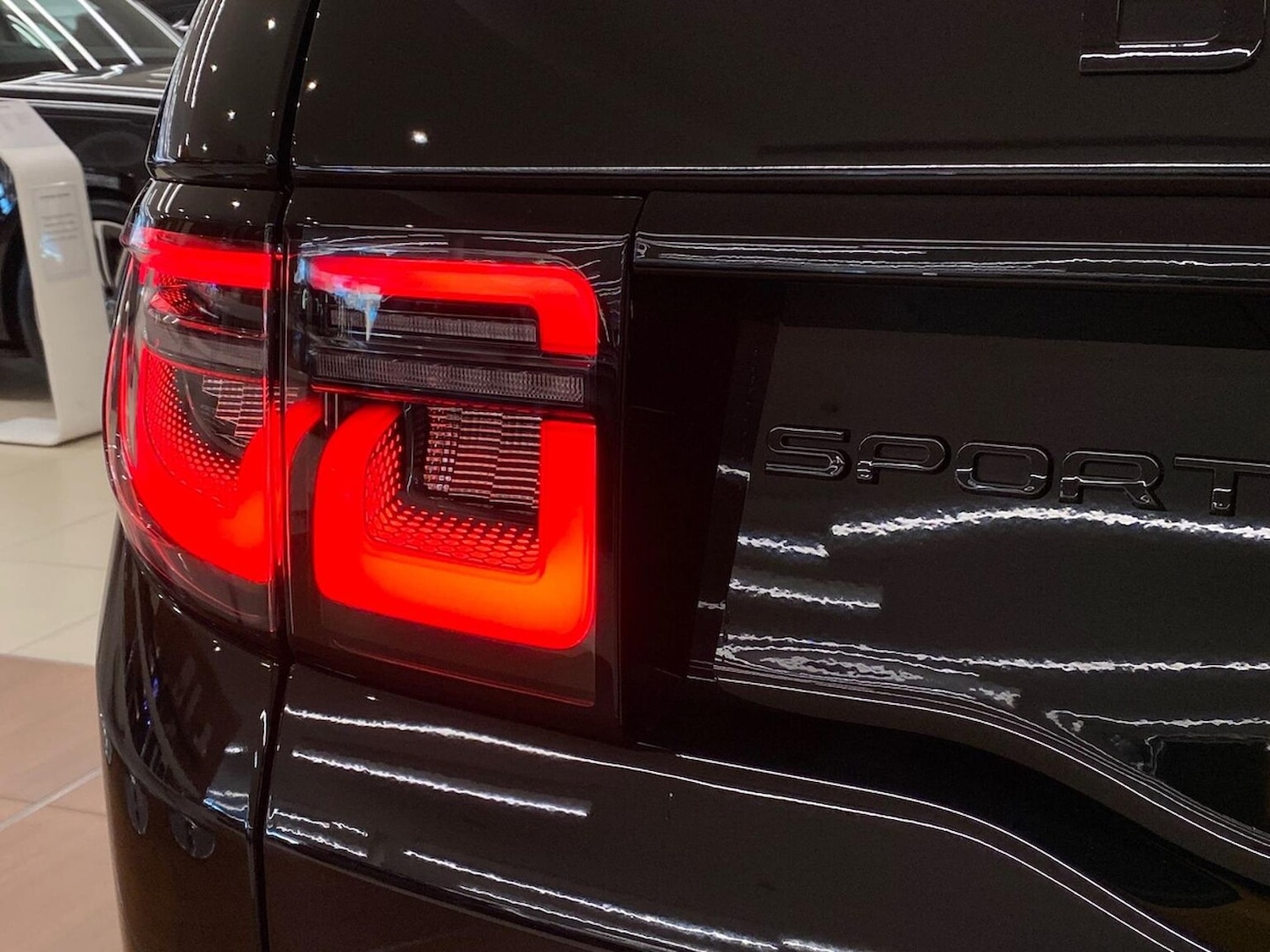 Used Land Rover Discovery Sport 2025 for sale - 76369137: Photo 34