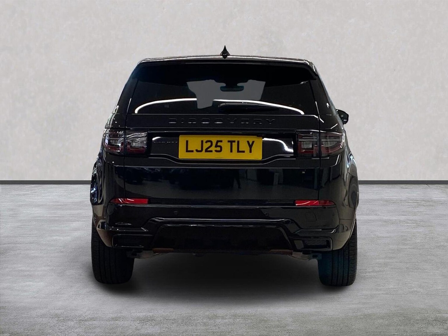 Used Land Rover Discovery Sport 2025 for sale - 76369137: Photo 6