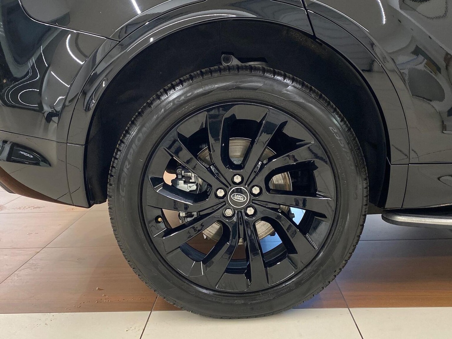 Used Land Rover Discovery Sport 2025 for sale - 76369137: Photo 8