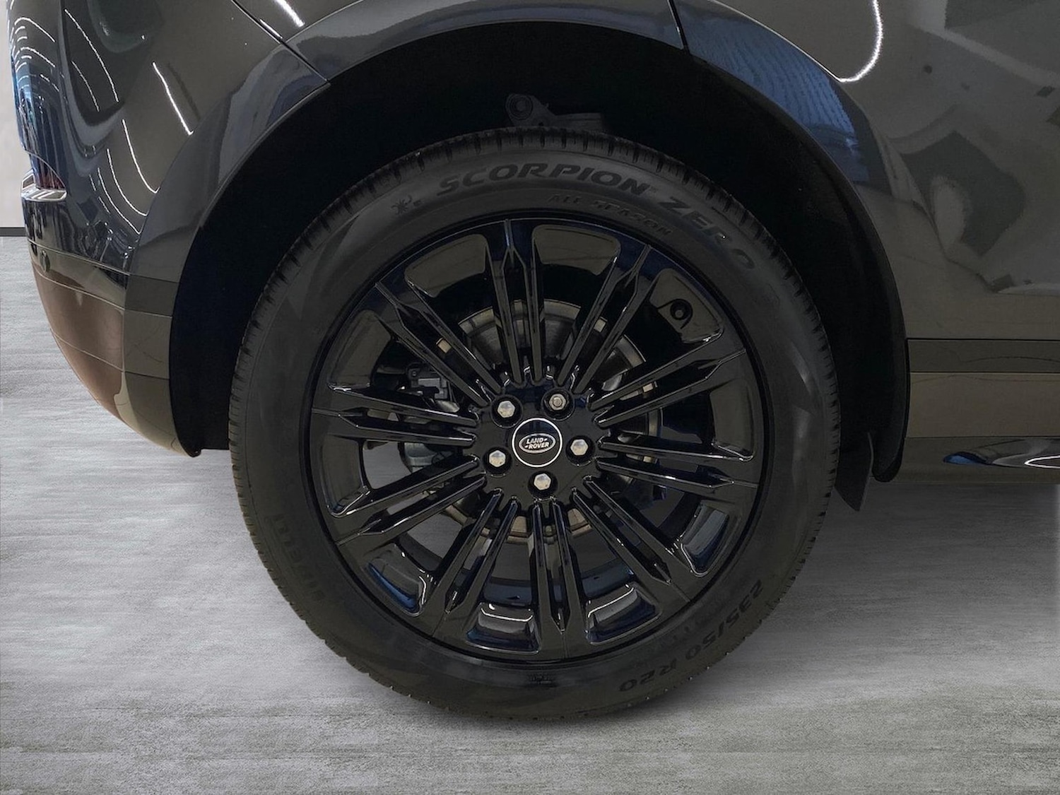 Used Land Rover Range Rover Evoque 2025 for sale - 77781551: Photo 8