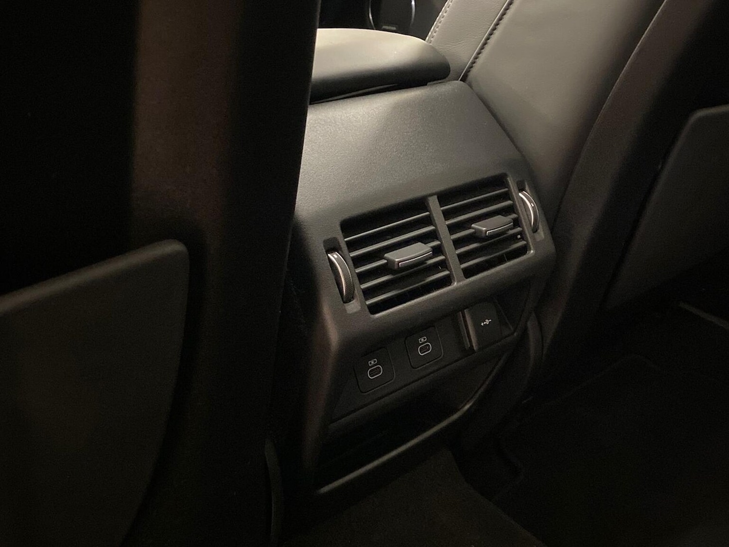 Used Land Rover Discovery Sport 2024 for sale - 78060629: Photo 18