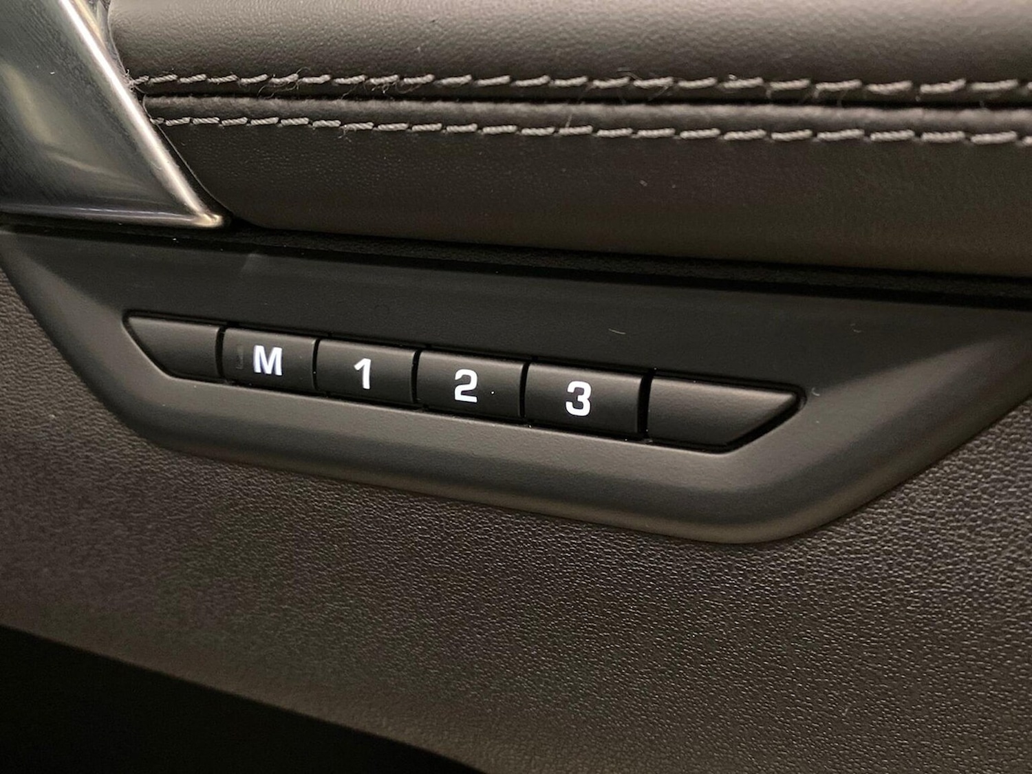 Used Land Rover Discovery Sport 2024 for sale - 78060629: Photo 25