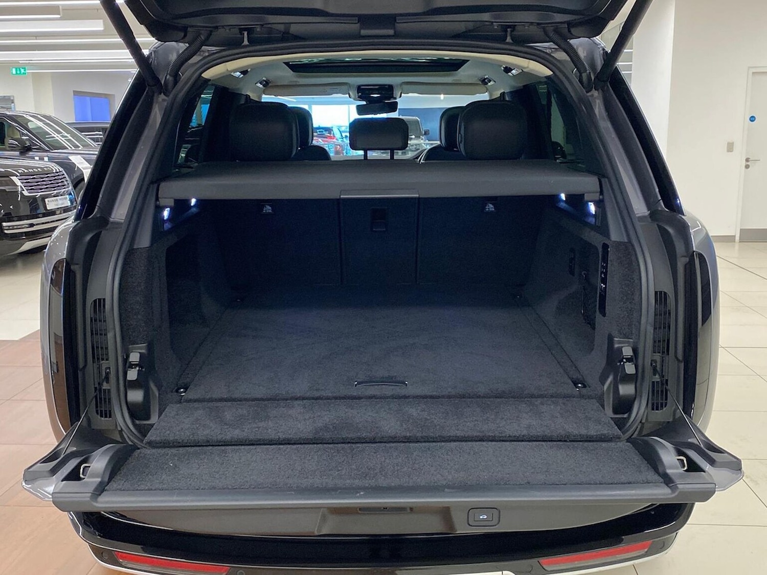 Used Land Rover Range Rover 2024 for sale - 77896315: Photo 10