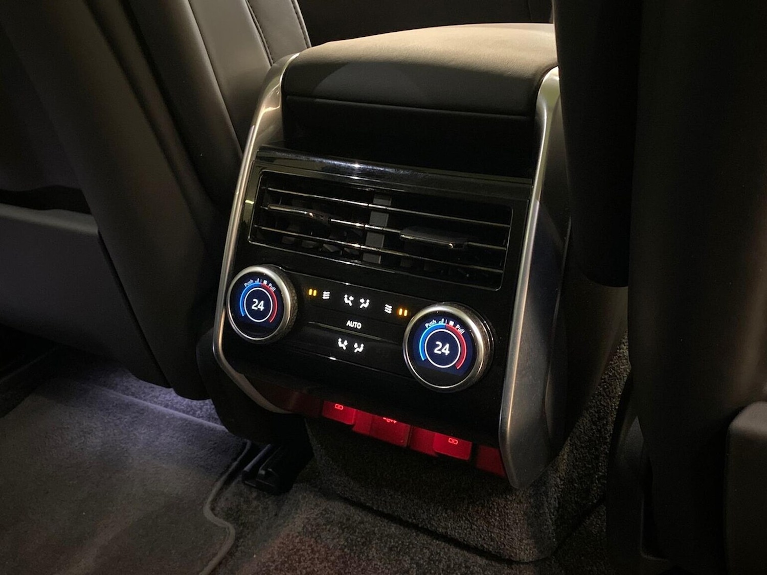 Used Land Rover Range Rover 2024 for sale - 77896315: Photo 18