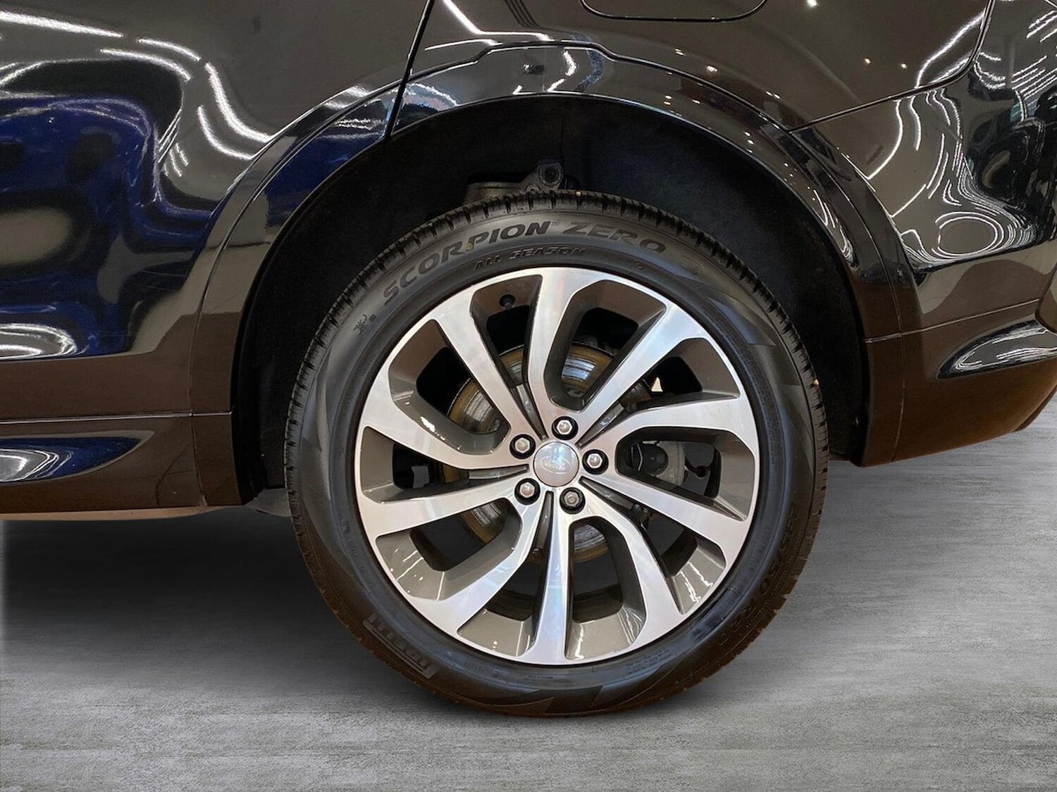 Used Land Rover Discovery Sport 2025 for sale - 78191440: Photo 10