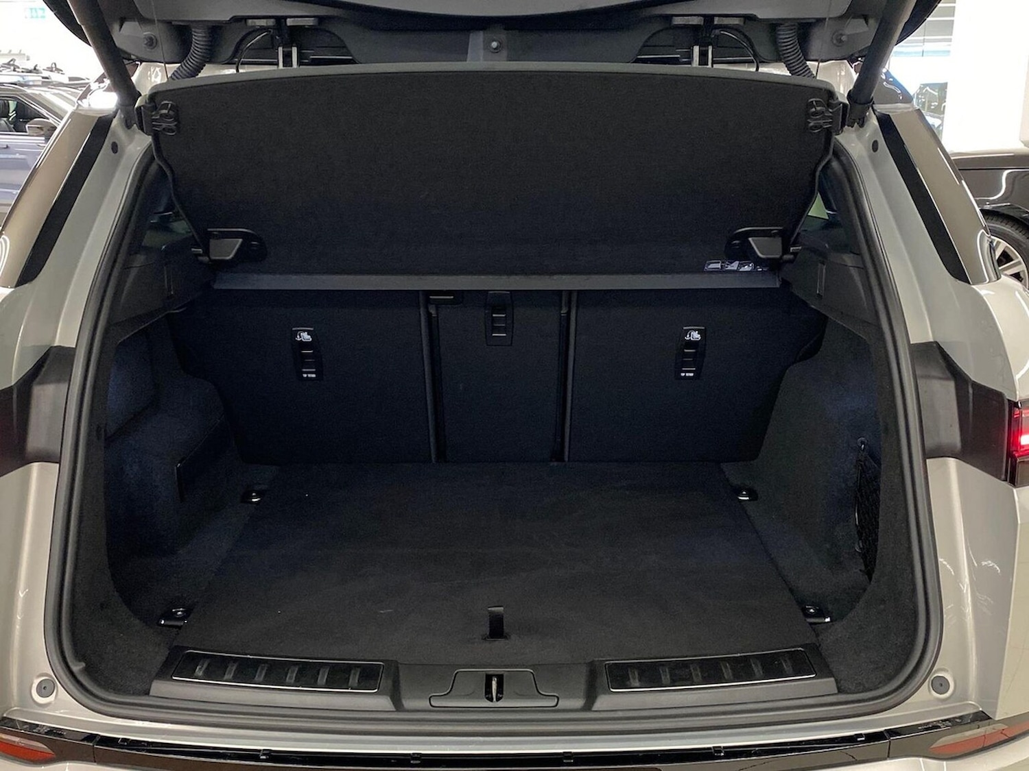 Used Land Rover Range Rover Evoque 2025 for sale - 76320690: Photo 10
