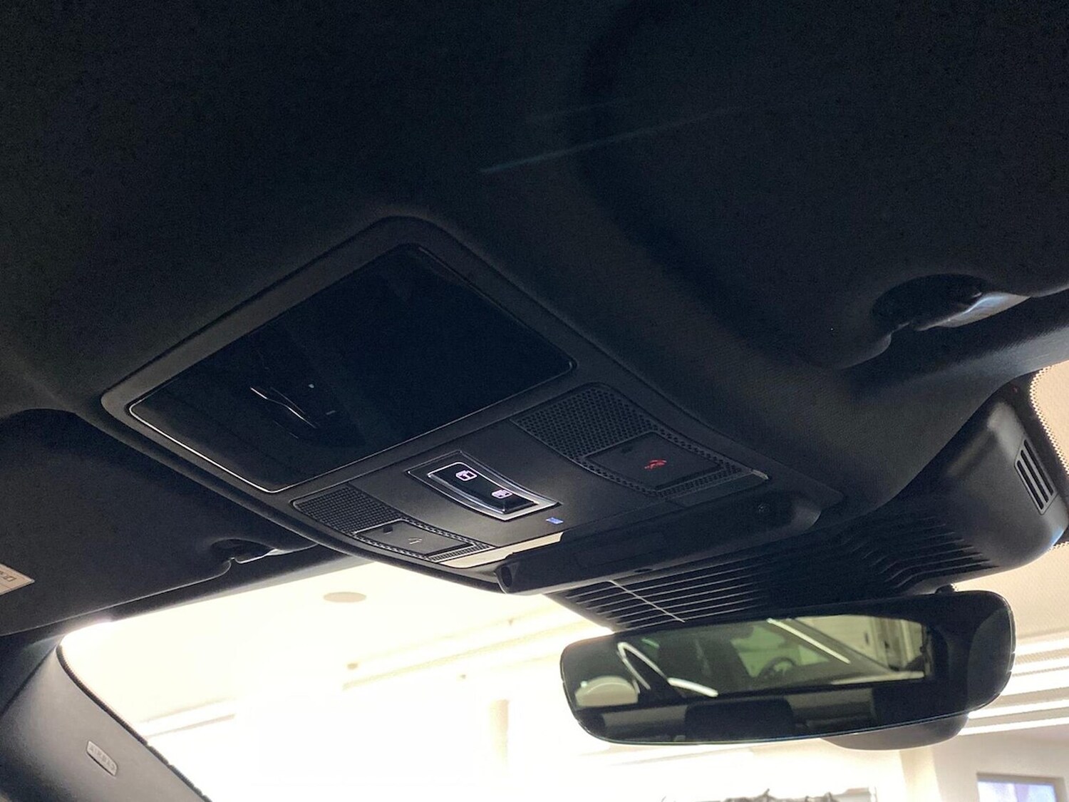 Used Land Rover Range Rover Evoque 2025 for sale - 76320690: Photo 23