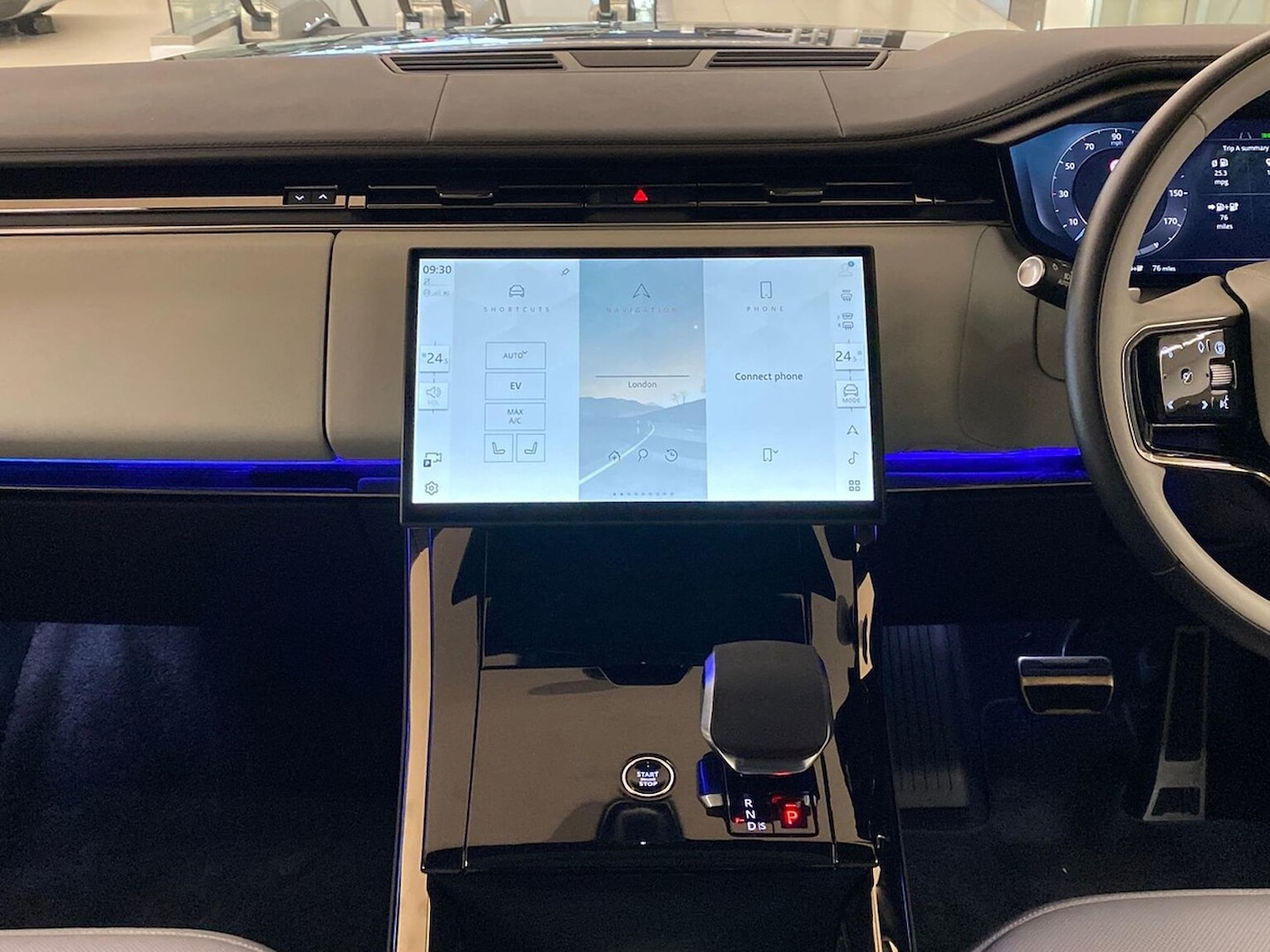 Used Land Rover Range Rover Sport 2025 for sale - 76963575: Photo 14