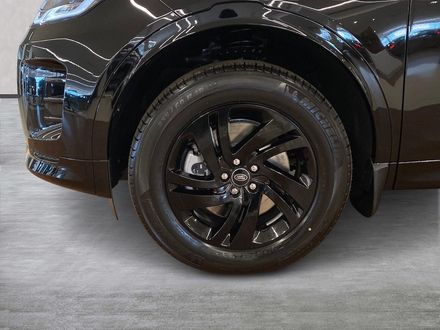 Used Land Rover Discovery Sport 2025 for sale - 77489518: Photo 8