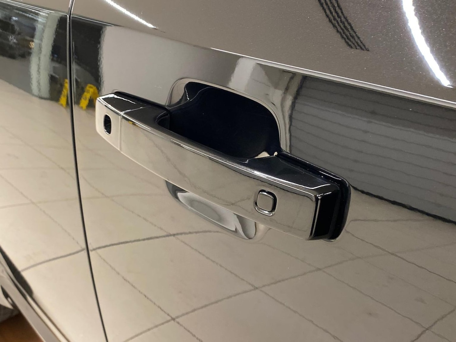 Used Land Rover Defender 2024 for sale - 77073220: Photo 32