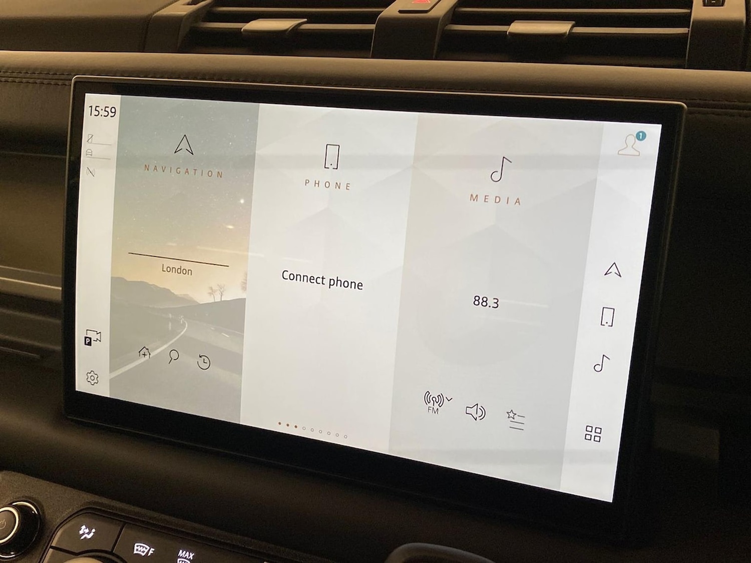 Used Land Rover Defender 2024 for sale - 77073220: Photo 41