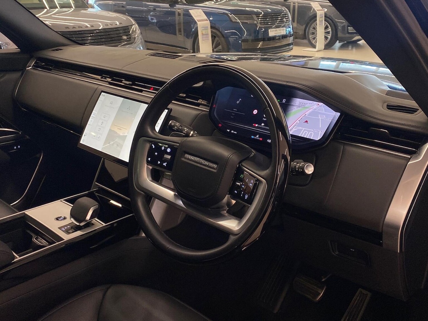 Used Land Rover Range Rover 2025 for sale - 78191469: Photo 40