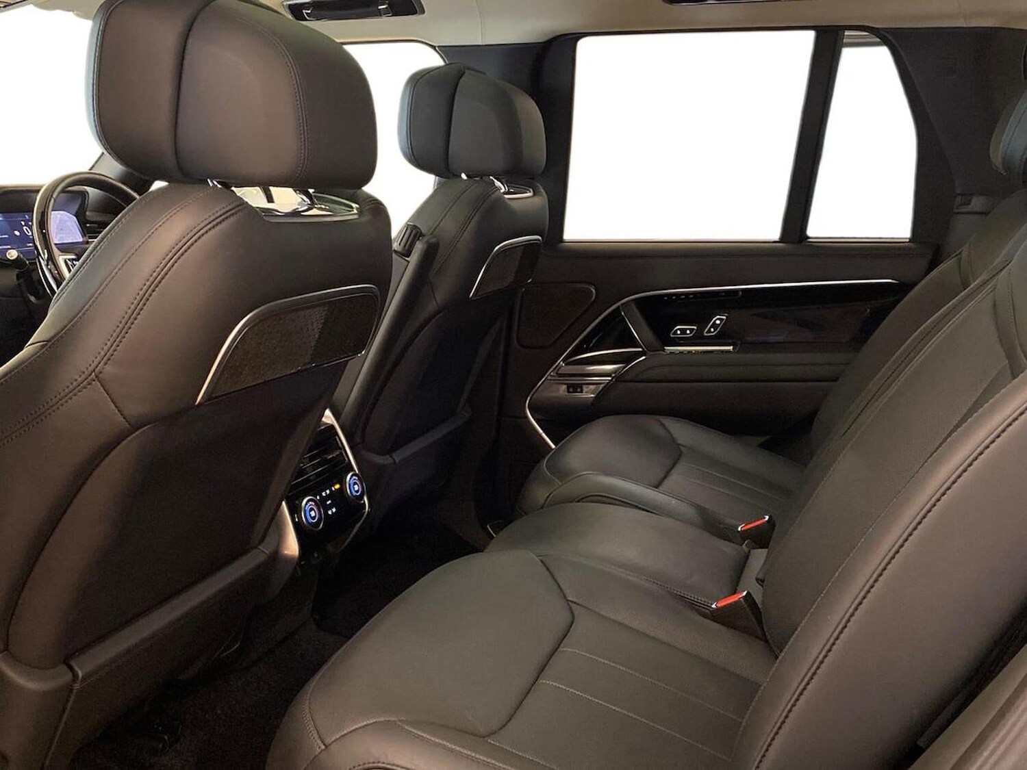 Used Land Rover Range Rover 2025 for sale - 78191469: Photo 6