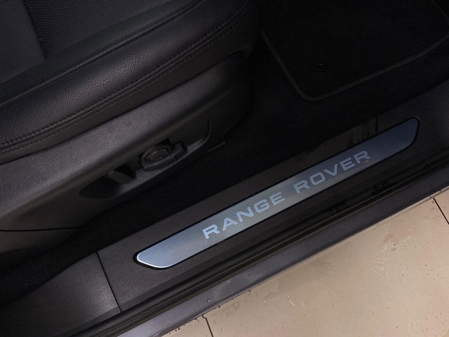 Used Land Rover Range Rover Evoque 2025 for sale - 77489520: Photo 34