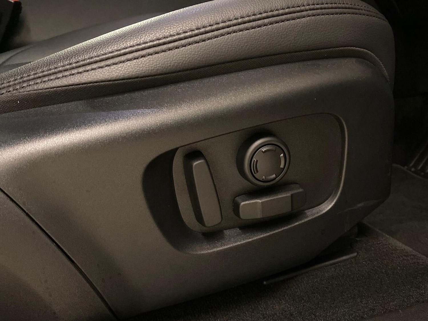 Used Land Rover Range Rover Evoque 2025 for sale - 77489520: Photo 35