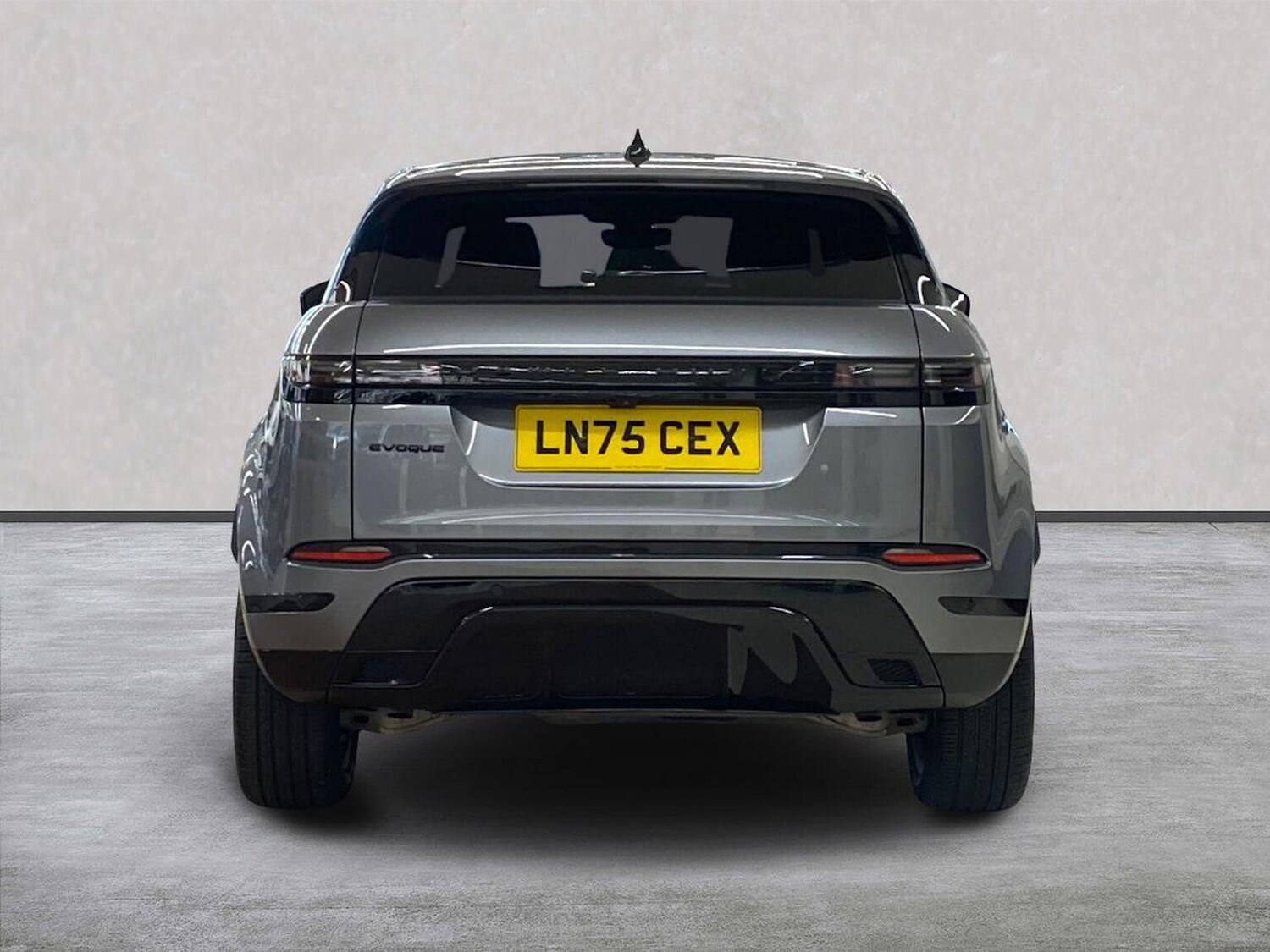 Used Land Rover Range Rover Evoque 2025 for sale - 77489520: Photo 6