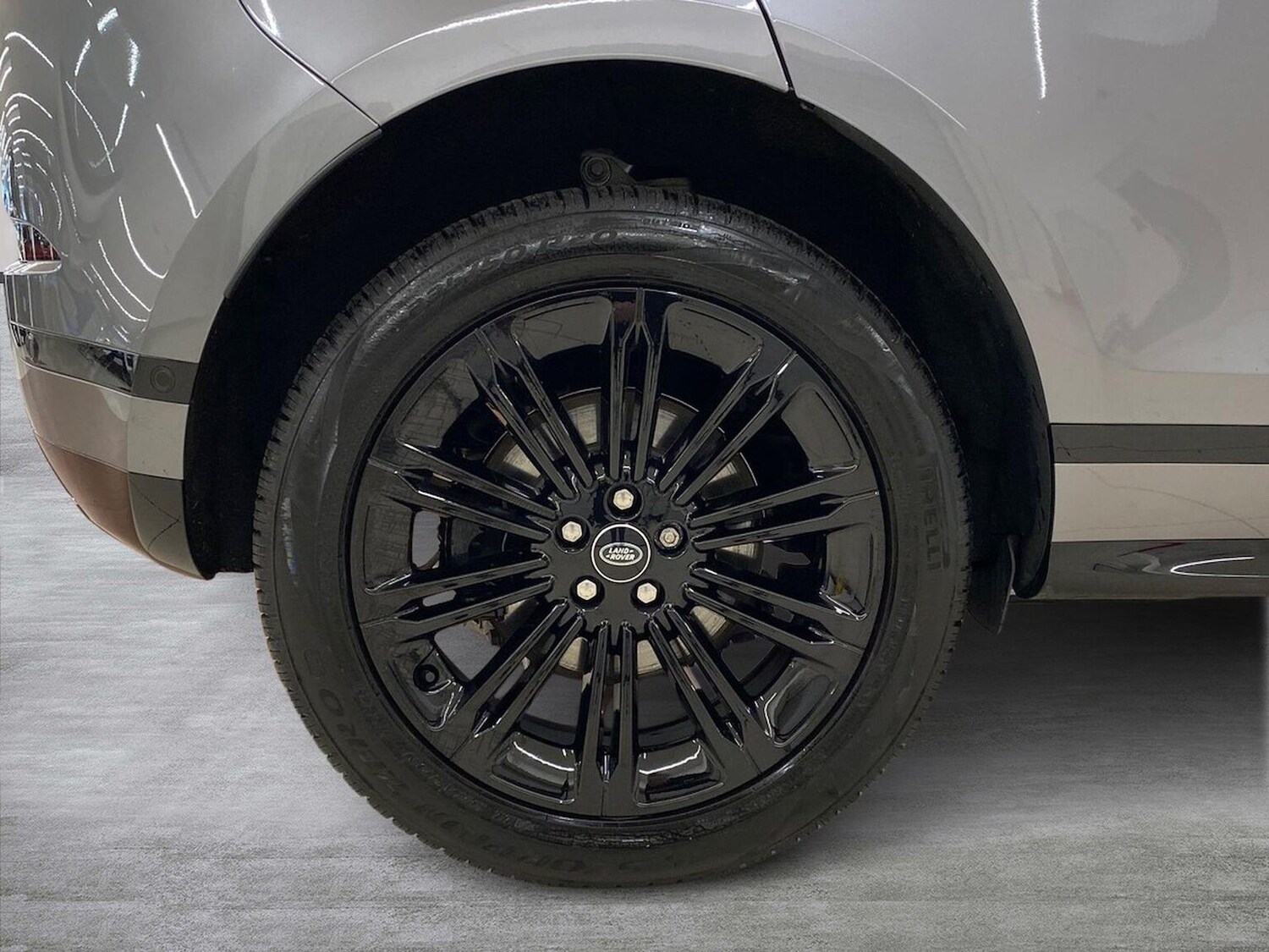 Used Land Rover Range Rover Evoque 2025 for sale - 77489520: Photo 8