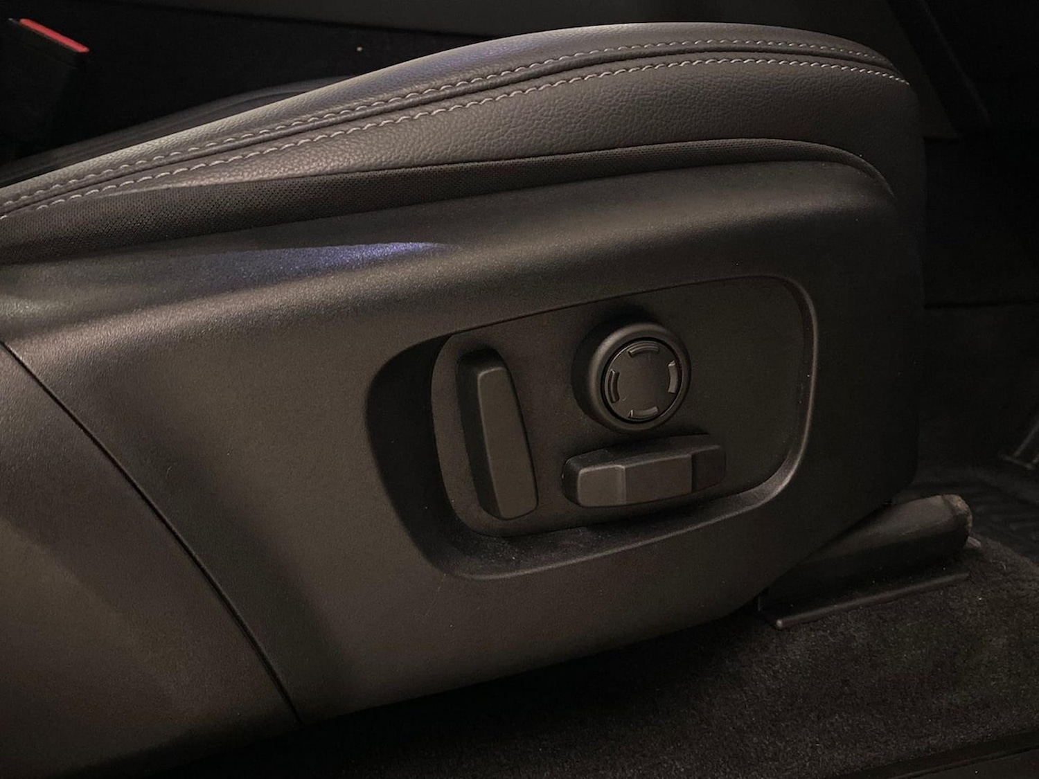 Used Land Rover Discovery Sport 2025 for sale - 78168987: Photo 37