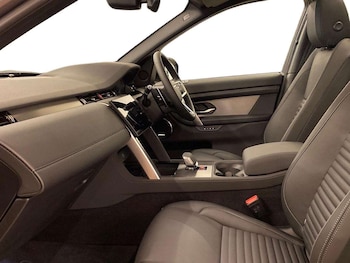 Used Land Rover Discovery Sport 2025 for sale - 79277466: Photo