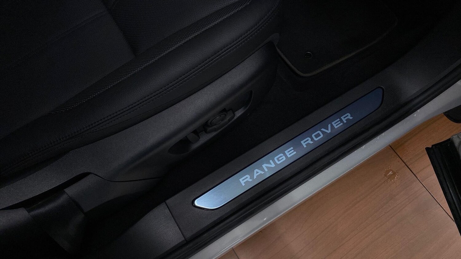 Used Land Rover Range Rover Evoque 2025 for sale - 78191433: Photo 32