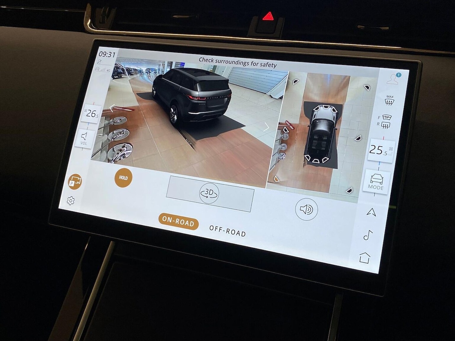 Used Land Rover Range Rover Evoque 2025 for sale - 76387195: Photo 12