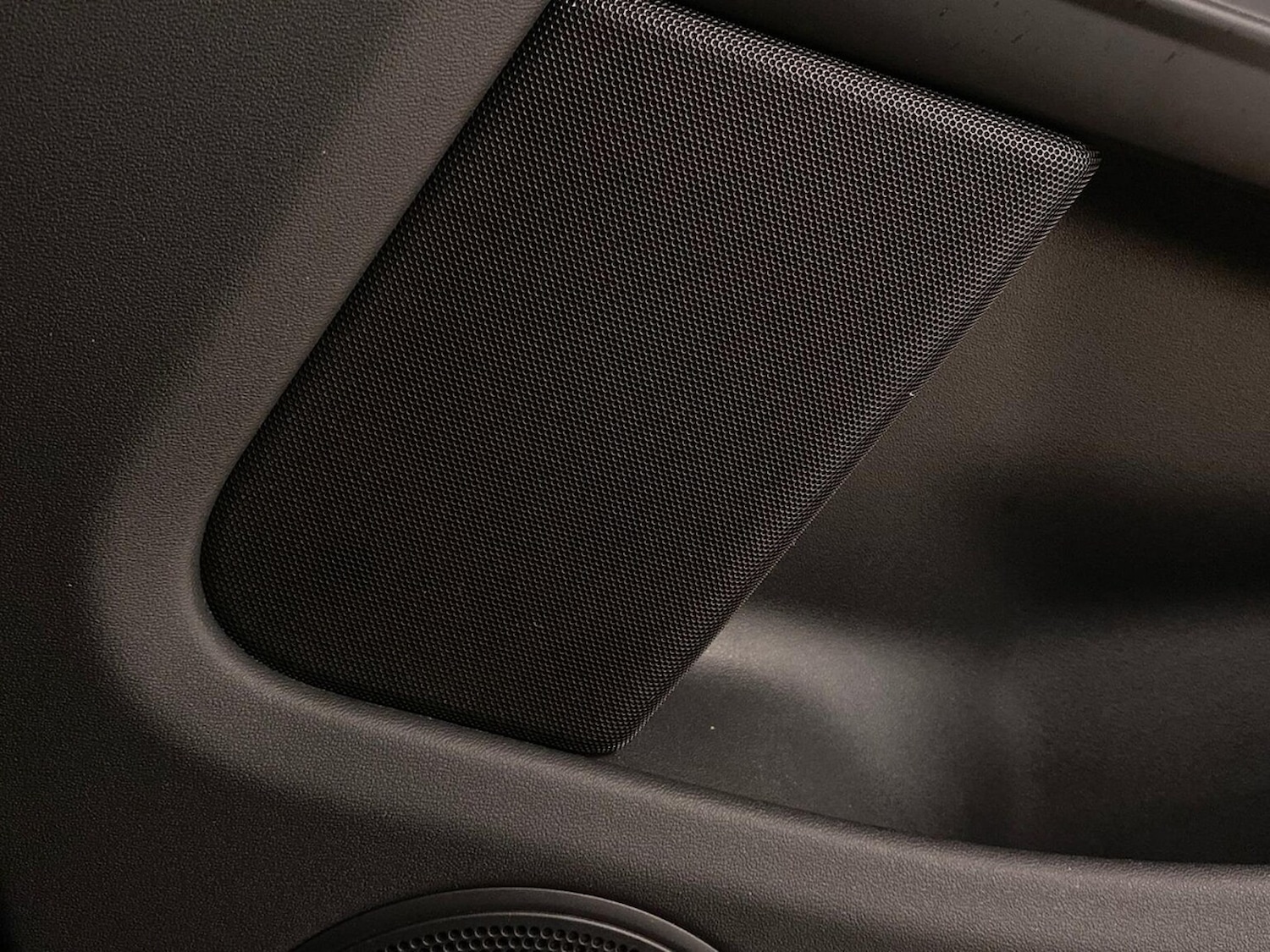 Used Land Rover Range Rover Evoque 2025 for sale - 76387195: Photo 24