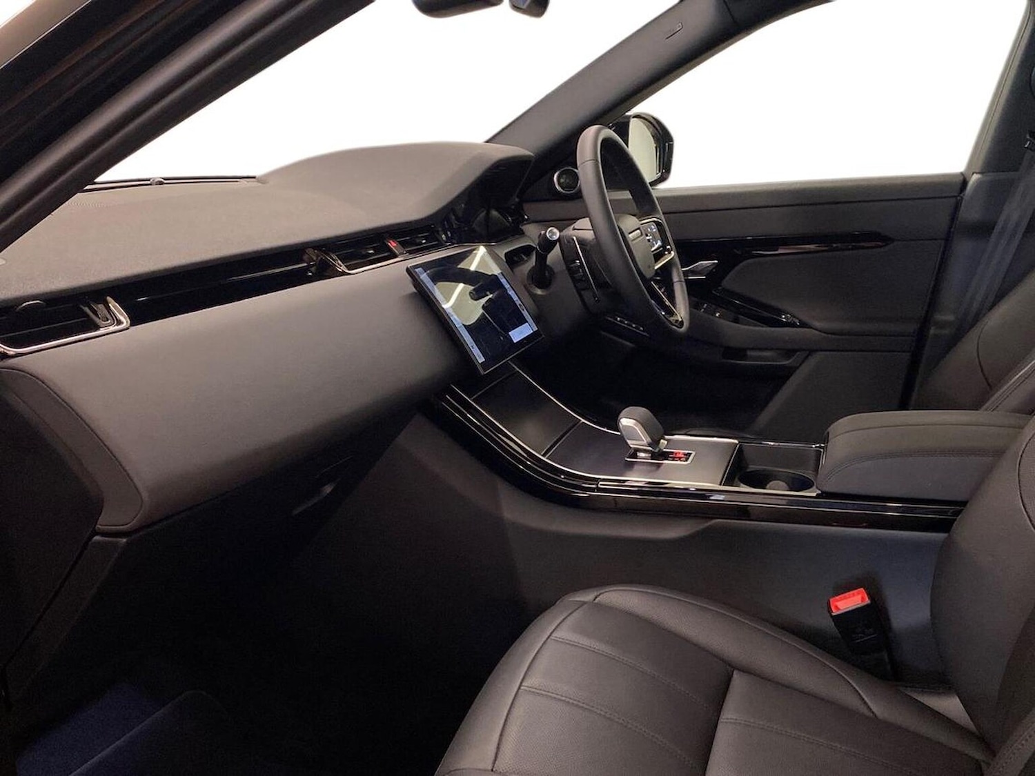 Used Land Rover Range Rover Evoque 2025 for sale - 76387195: Photo 3