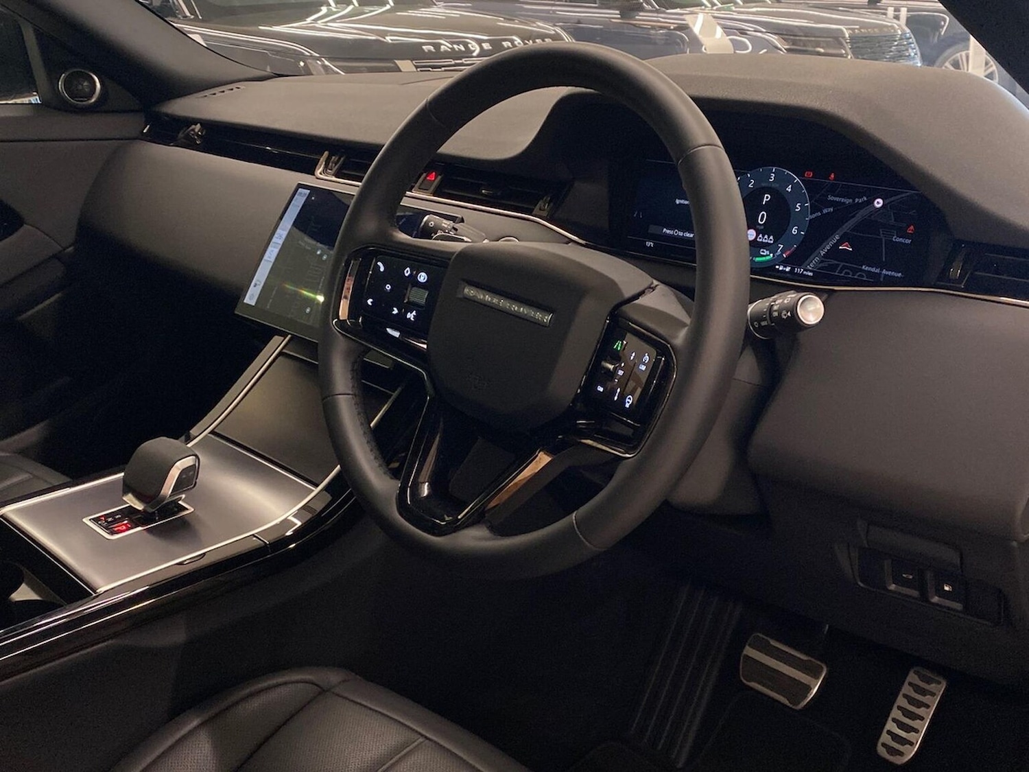 Used Land Rover Range Rover Evoque 2025 for sale - 76387195: Photo 34