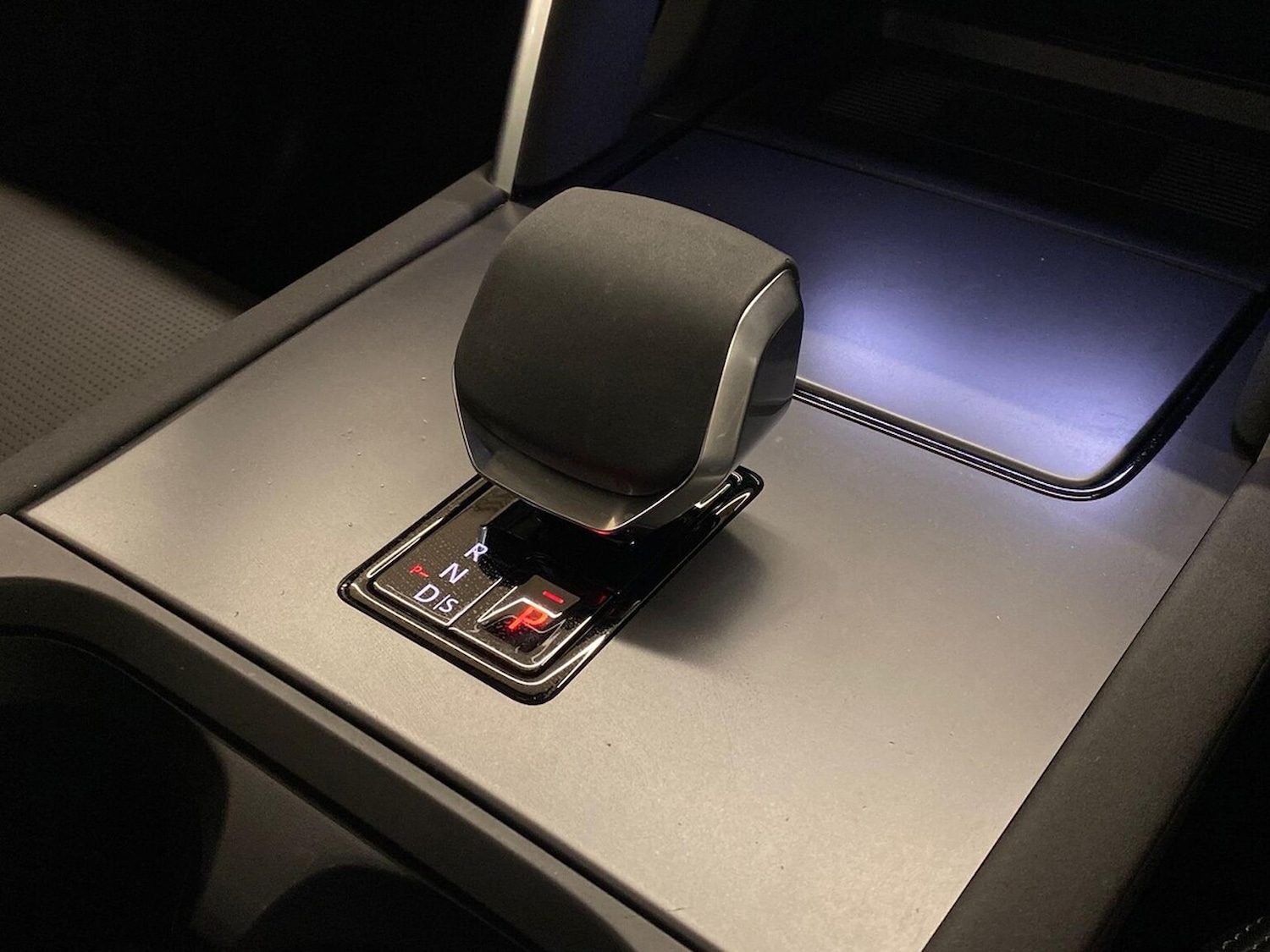 Used Land Rover Discovery Sport 2025 for sale - 77775191: Photo 13