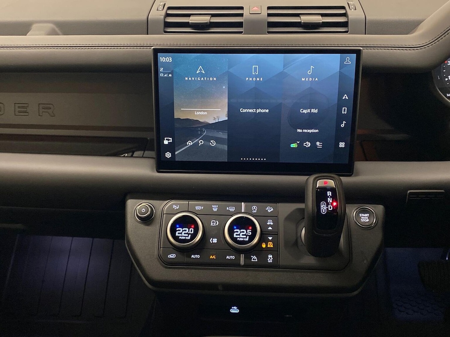 Used Land Rover Defender 2025 for sale - 77489551: Photo 14