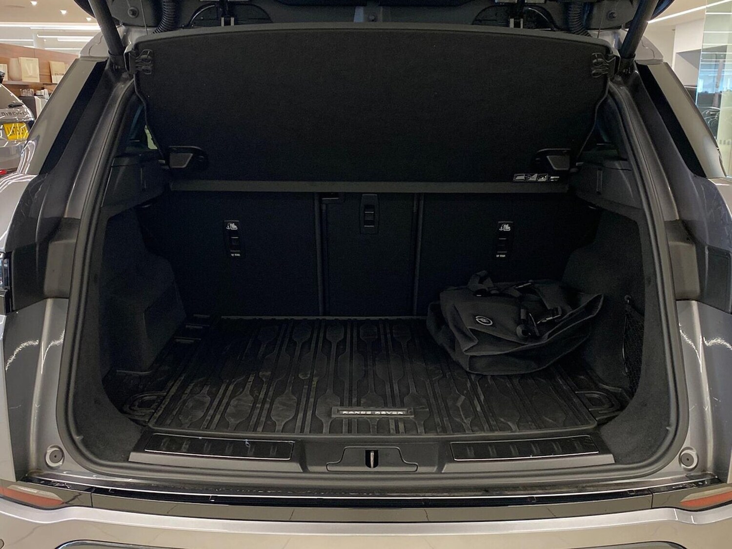 Used Land Rover Range Rover Evoque 2025 for sale - 78191503: Photo 12