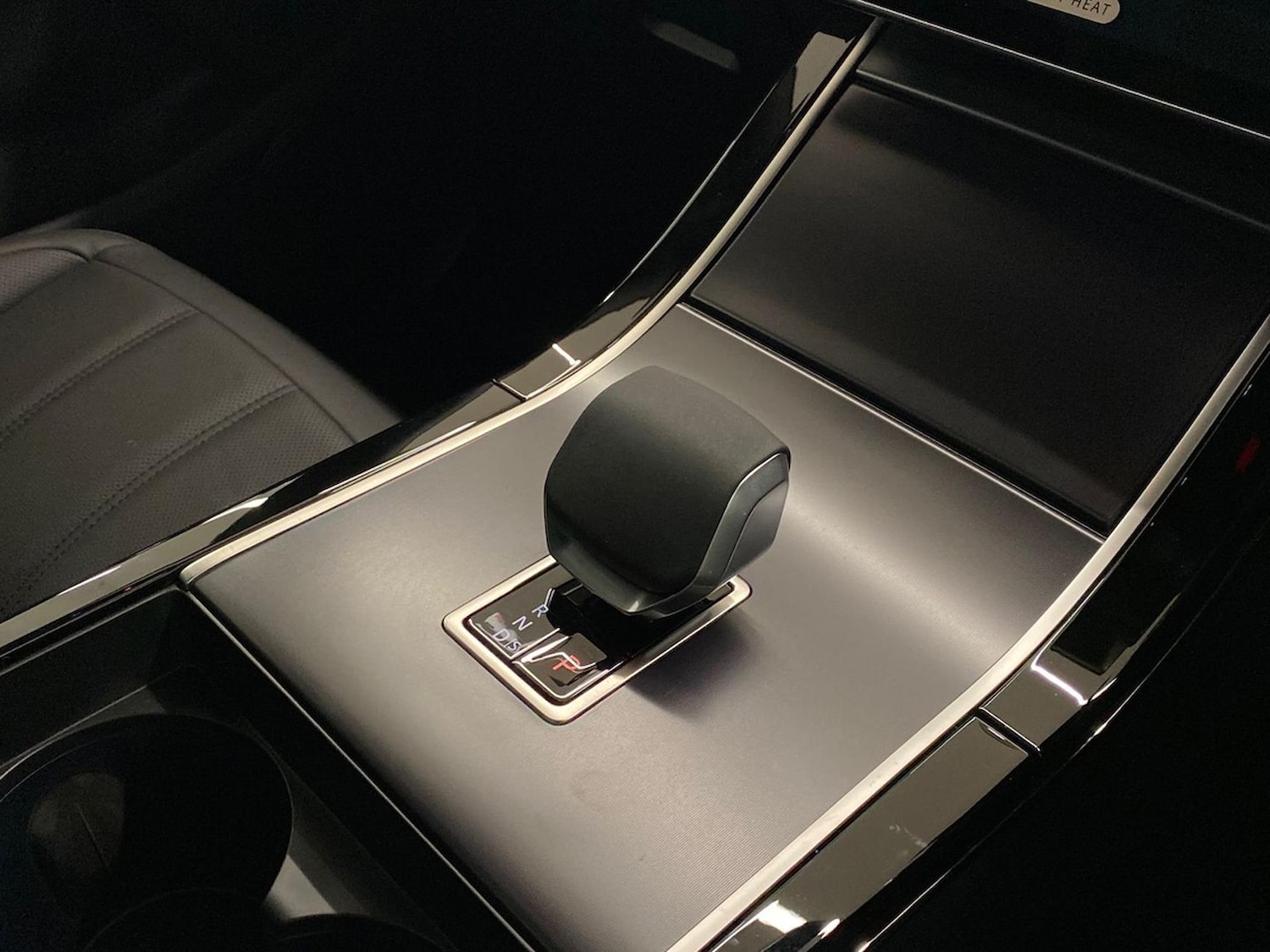 Used Land Rover Range Rover Evoque 2025 for sale - 78191503: Photo 15