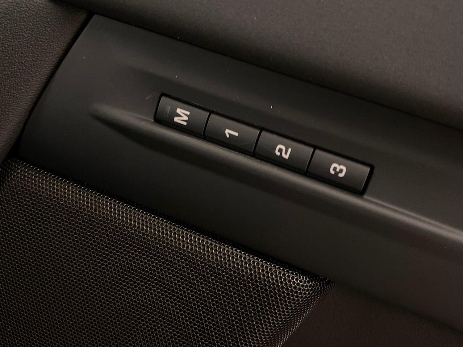 Used Land Rover Range Rover Evoque 2025 for sale - 78191503: Photo 27