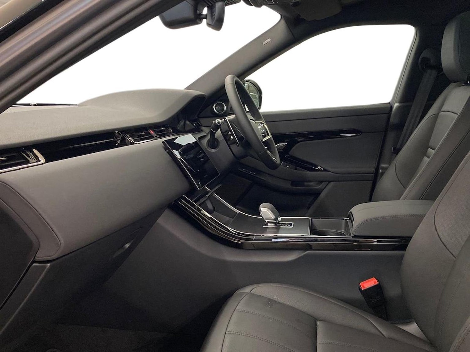 Used Land Rover Range Rover Evoque 2025 for sale - 78191503: Photo 5