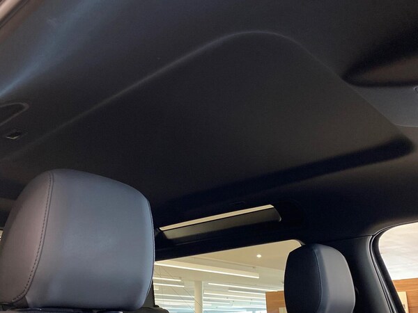 Used Land Rover Defender 2025 for sale - 76288549: Photo 21