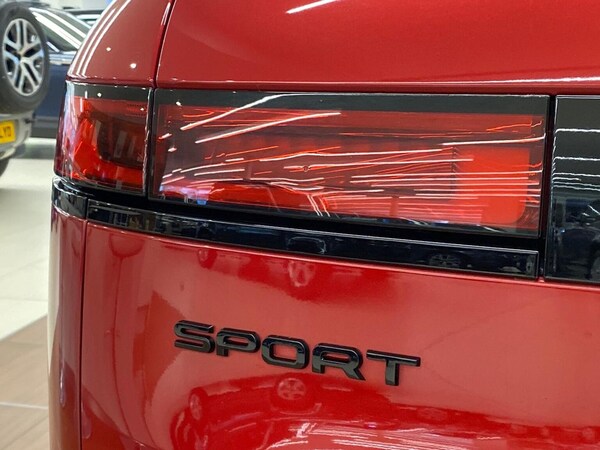 Used Land Rover Range Rover Sport 2024 for sale - 76320684: Photo 26