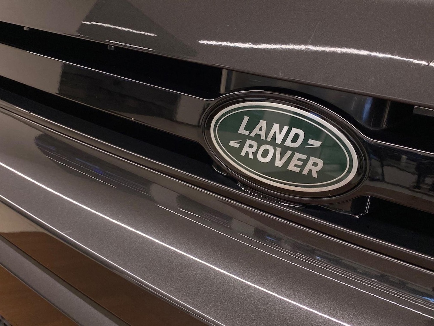 Used Land Rover Defender 2023 for sale - 76663749: Photo 29