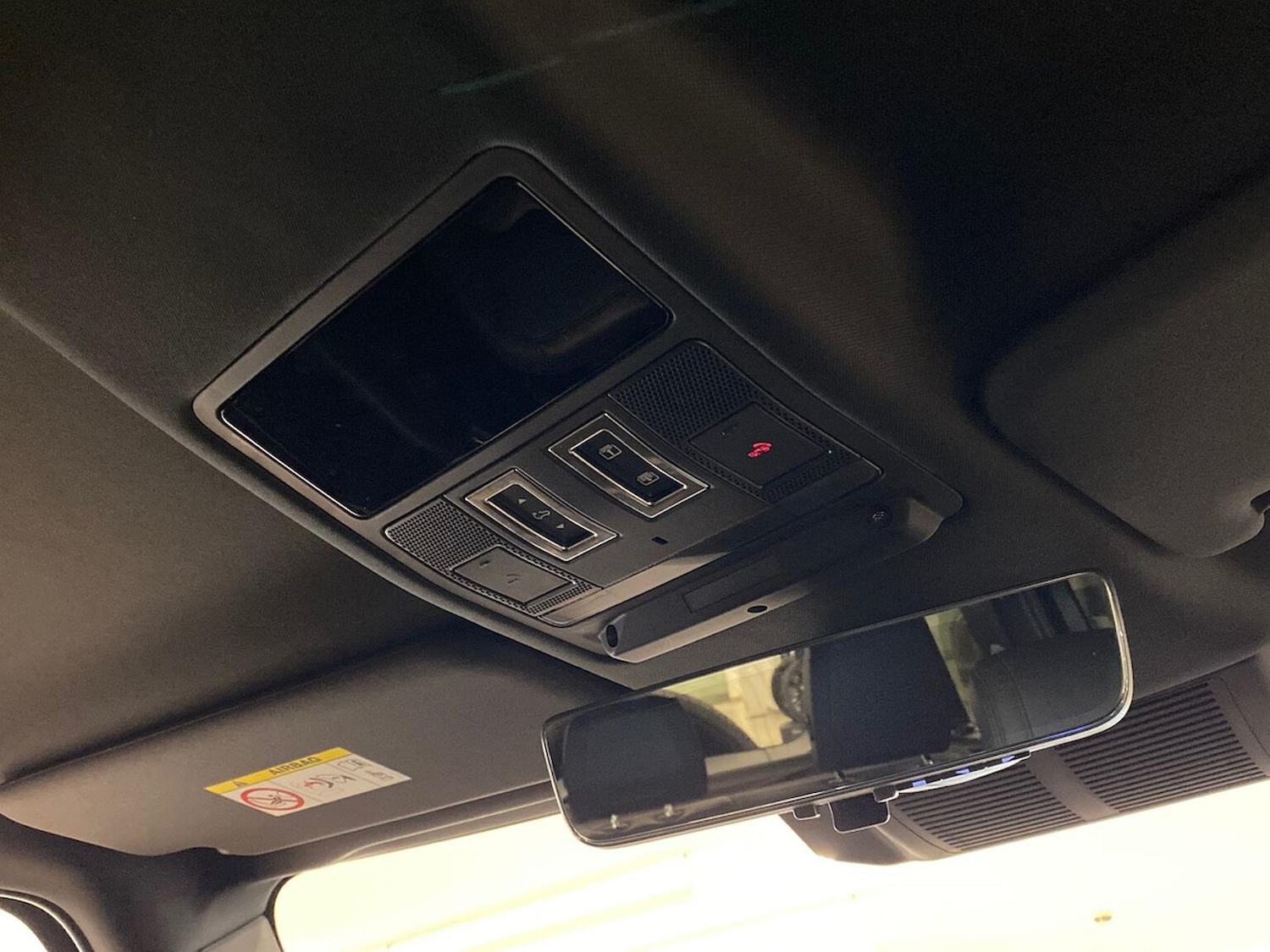 Used Land Rover Defender 2023 for sale - 76583241: Photo 23