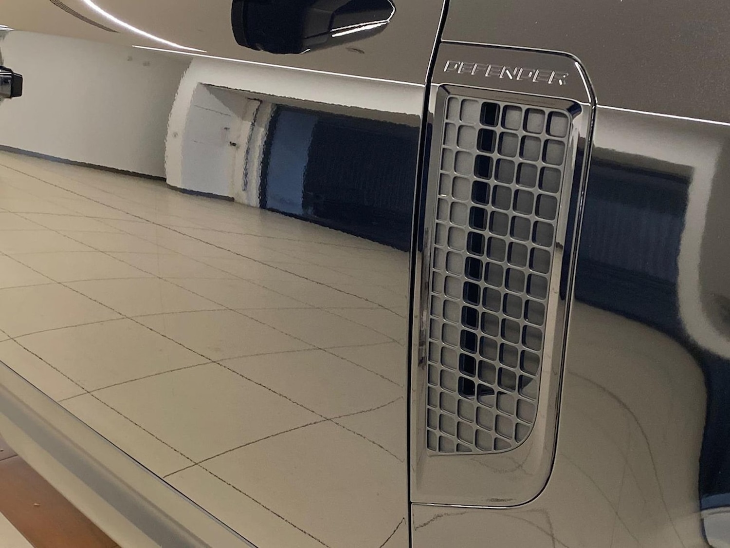 Used Land Rover Defender 2023 for sale - 76583241: Photo 29