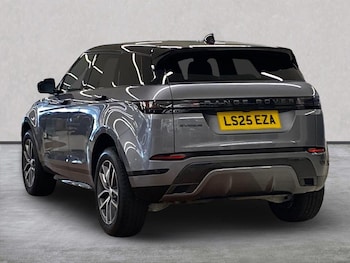Used Land Rover Range Rover Evoque 2025 for sale - 76182502: Photo