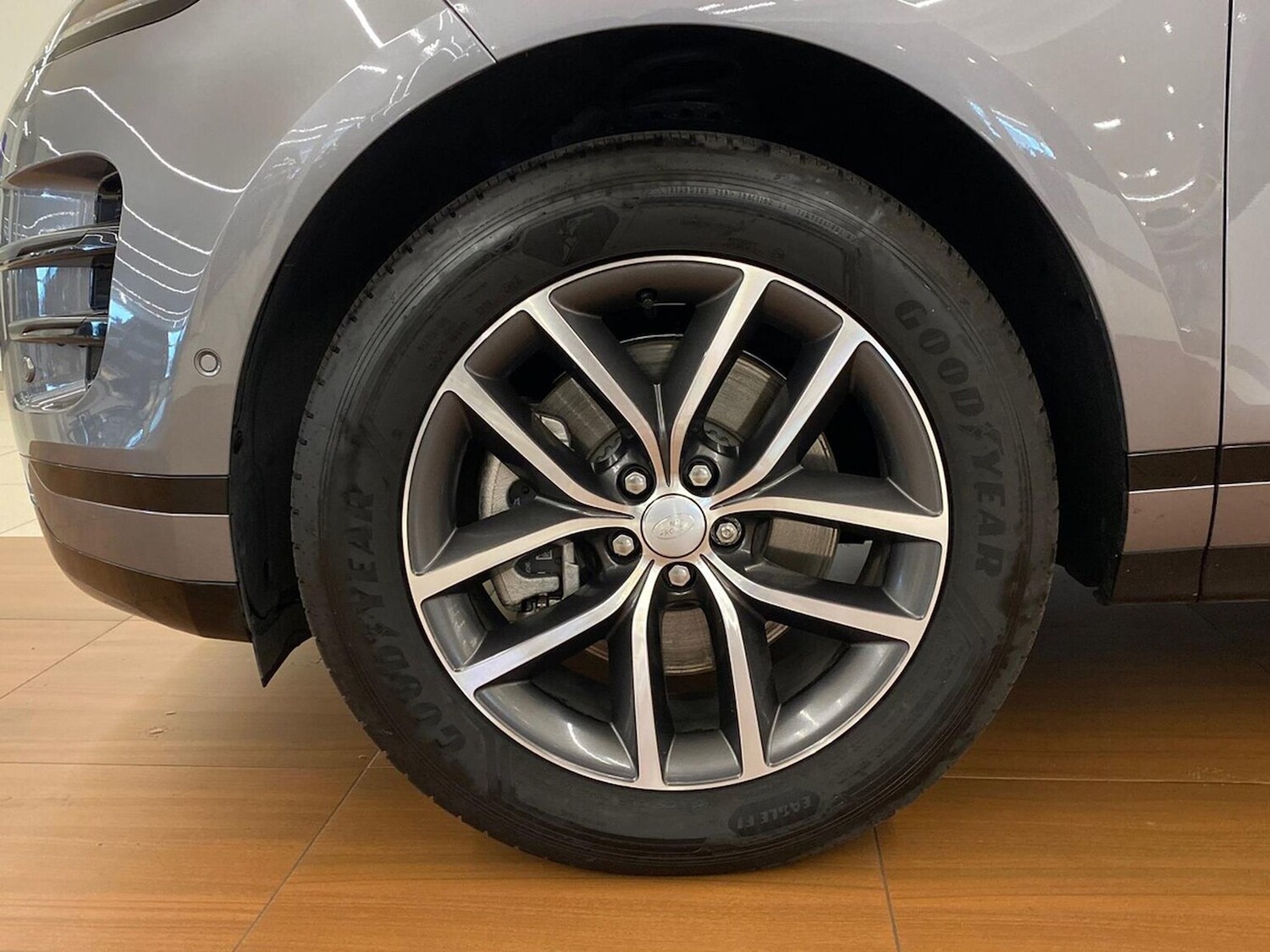 Used Land Rover Range Rover Evoque 2025 for sale - 76182502: Photo 8