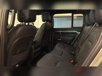 Used Land Rover Defender 2025 for sale - 79739730: Photo