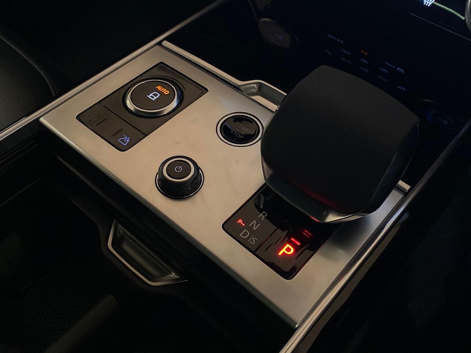 Used Land Rover Range Rover 2023 for sale - 76536642: Photo 13