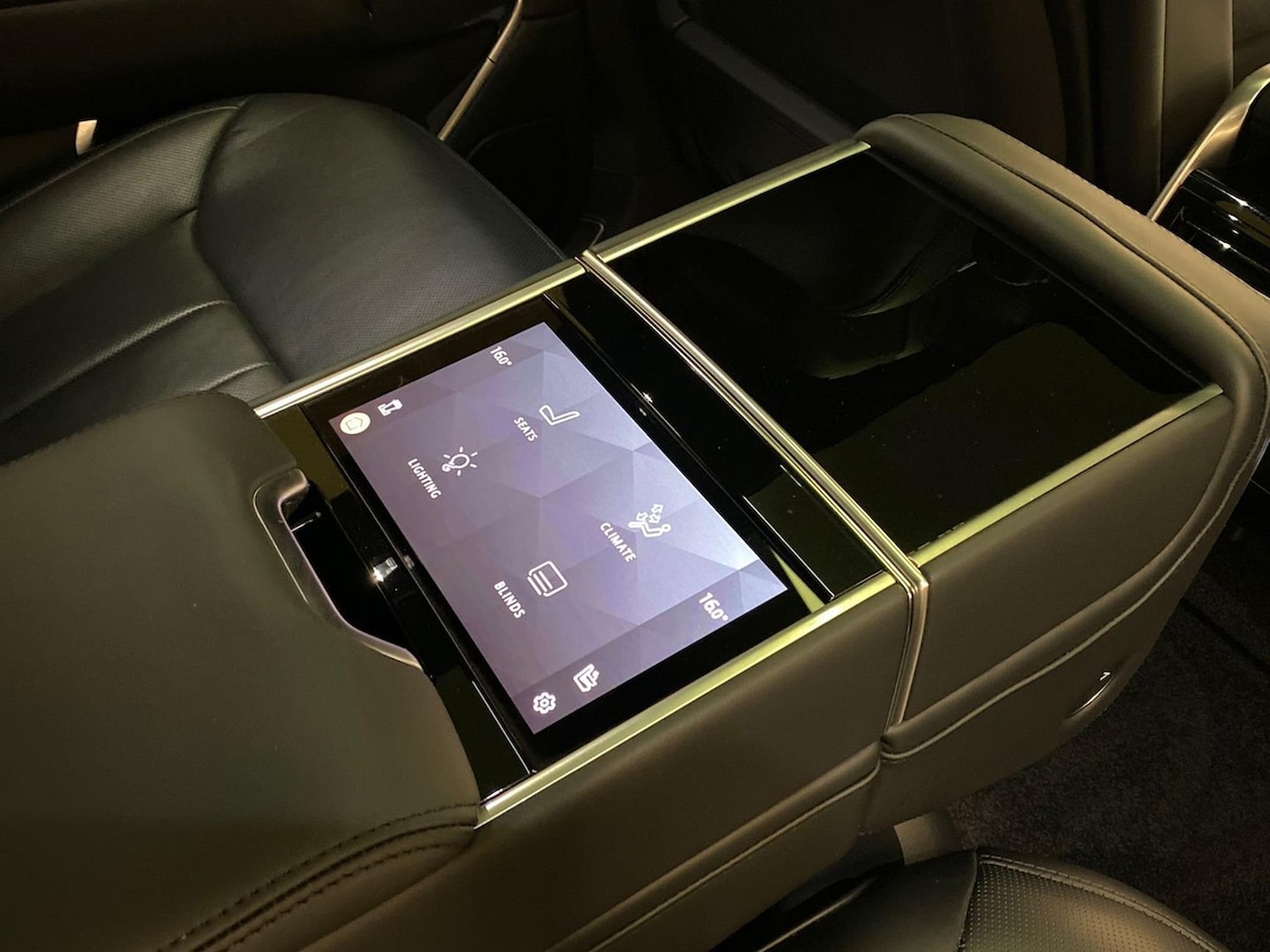 Used Land Rover Range Rover 2023 for sale - 76536642: Photo 36