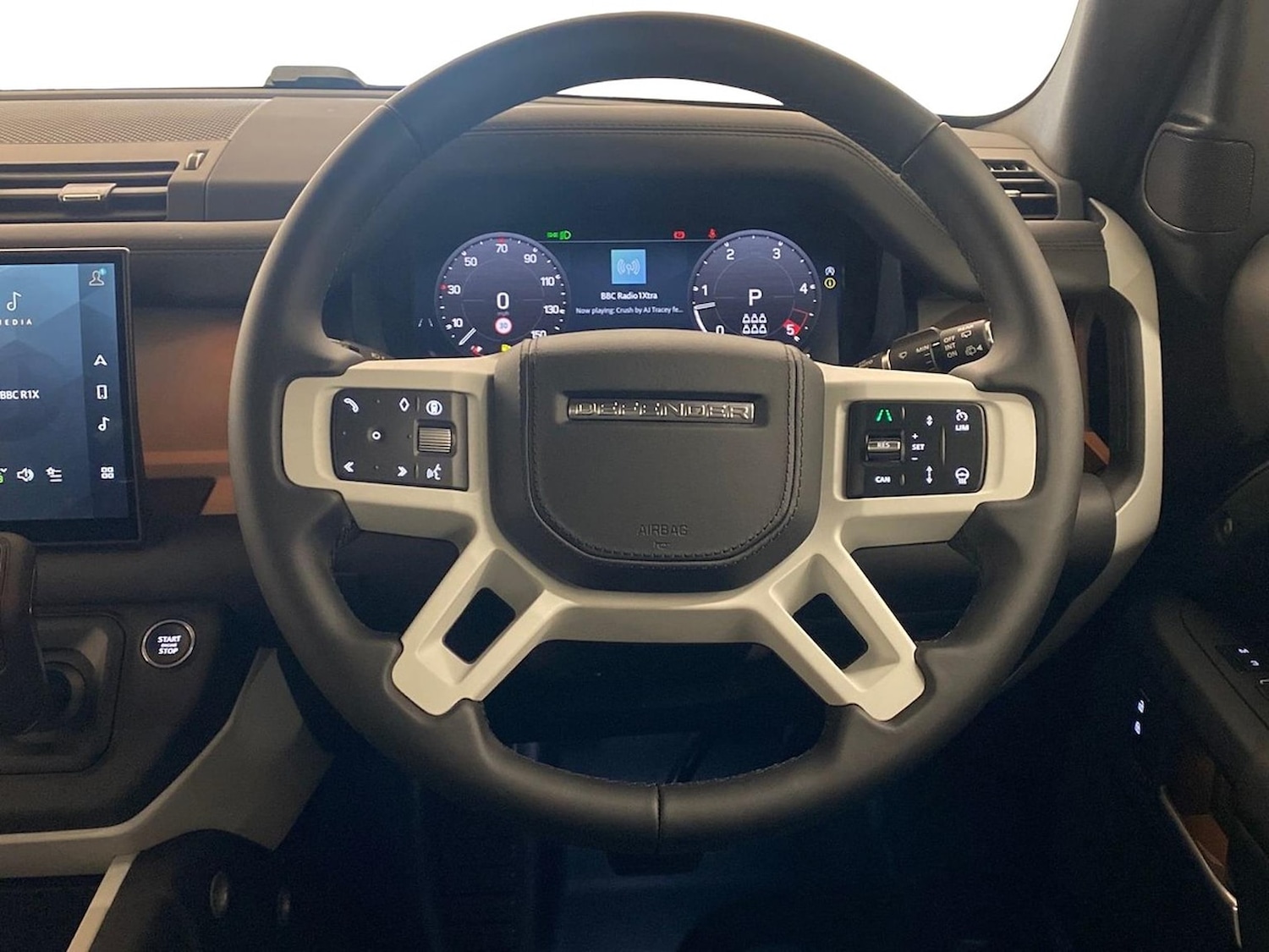 Used Land Rover Defender 2025 for sale - 77489473: Photo 15