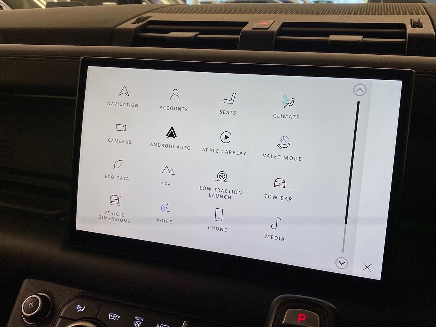 Used Land Rover Defender 2023 for sale - 77489483: Photo 34