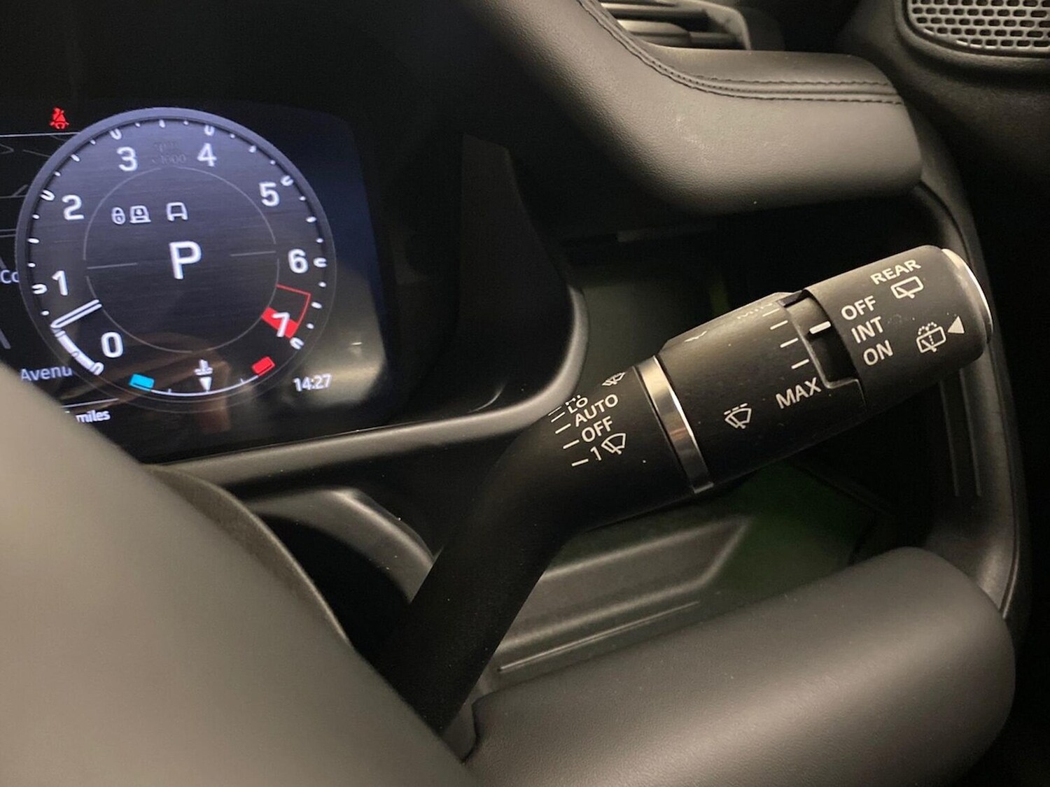 Used Land Rover Defender 2023 for sale - 77489483: Photo 37